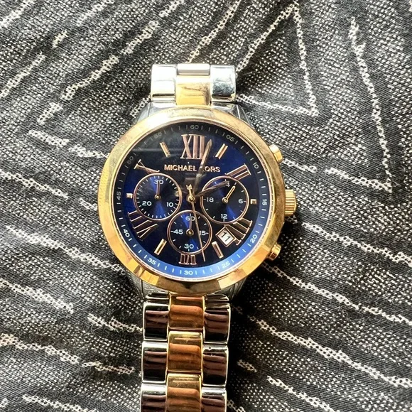 Michael Kors Blue Dial Silver and Rose Gold Watch Michael Kors Lexington Lux Multifunction (34mm) Blue Dial  main image 2